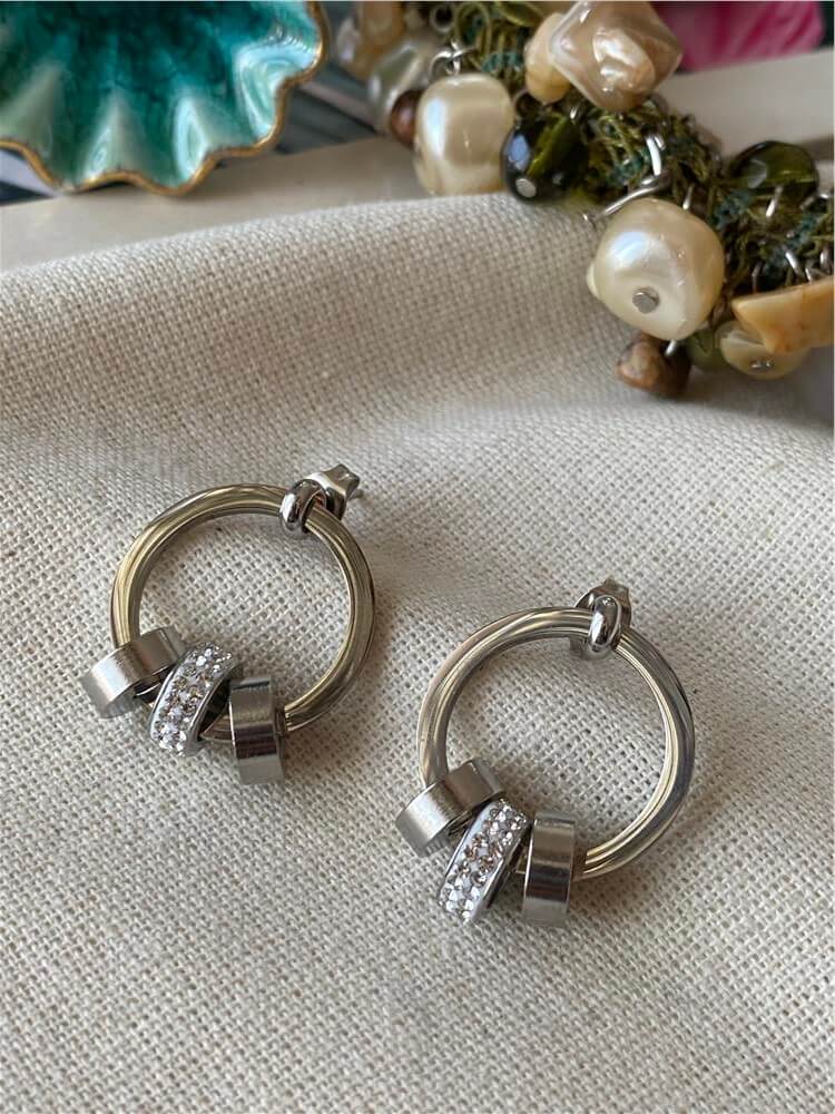 Çelik Taşlı Silindir Silver Halka Küpe
