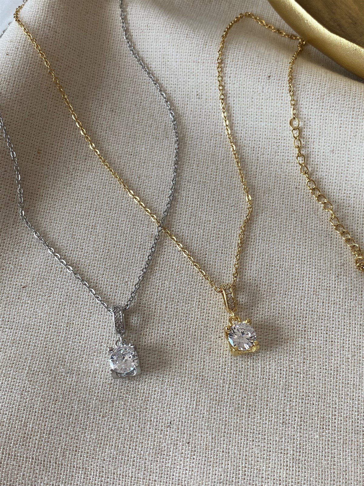 Çelik Tektaş Kolye