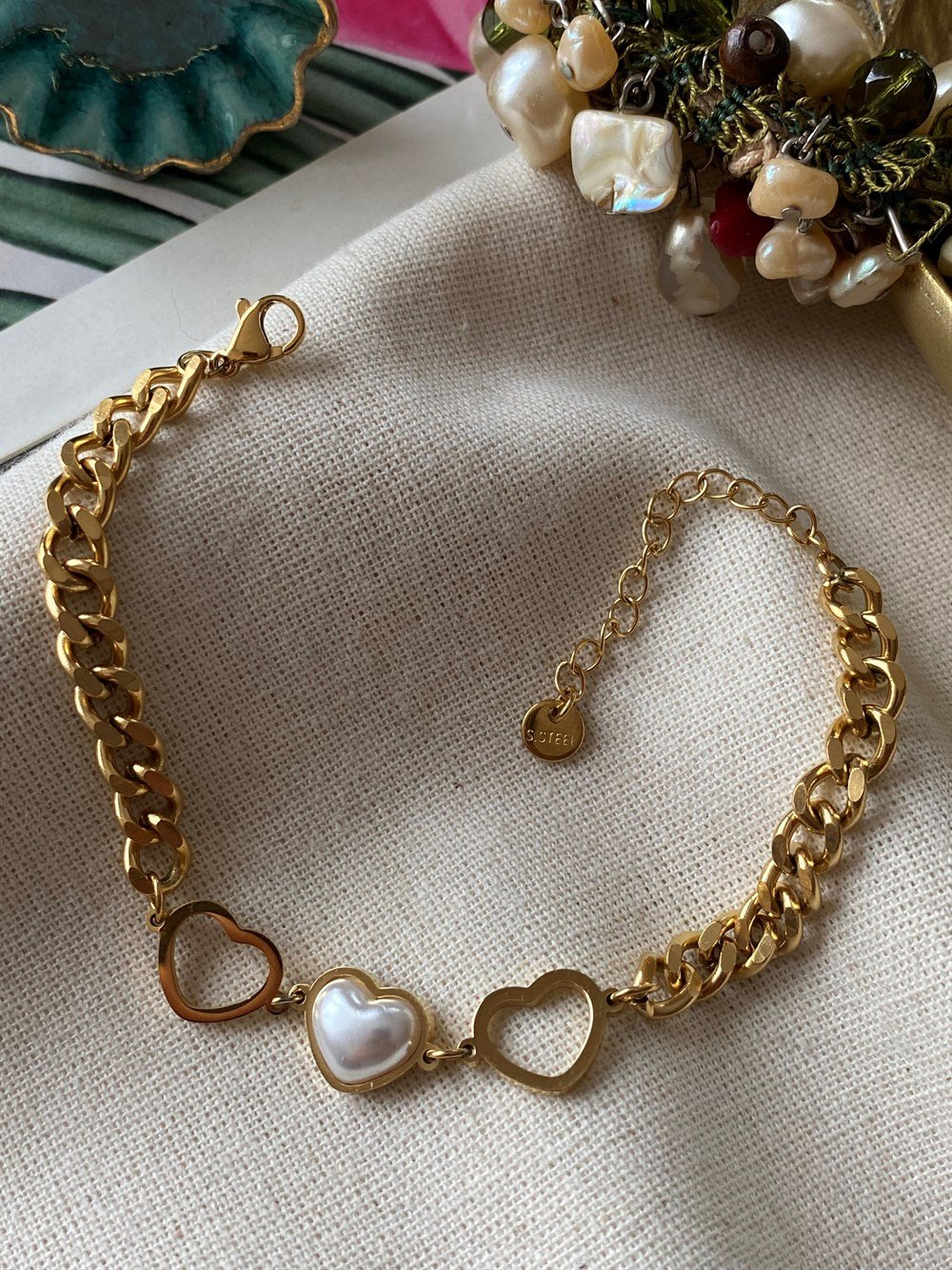 Çelik Üç Kalpli Bileklik