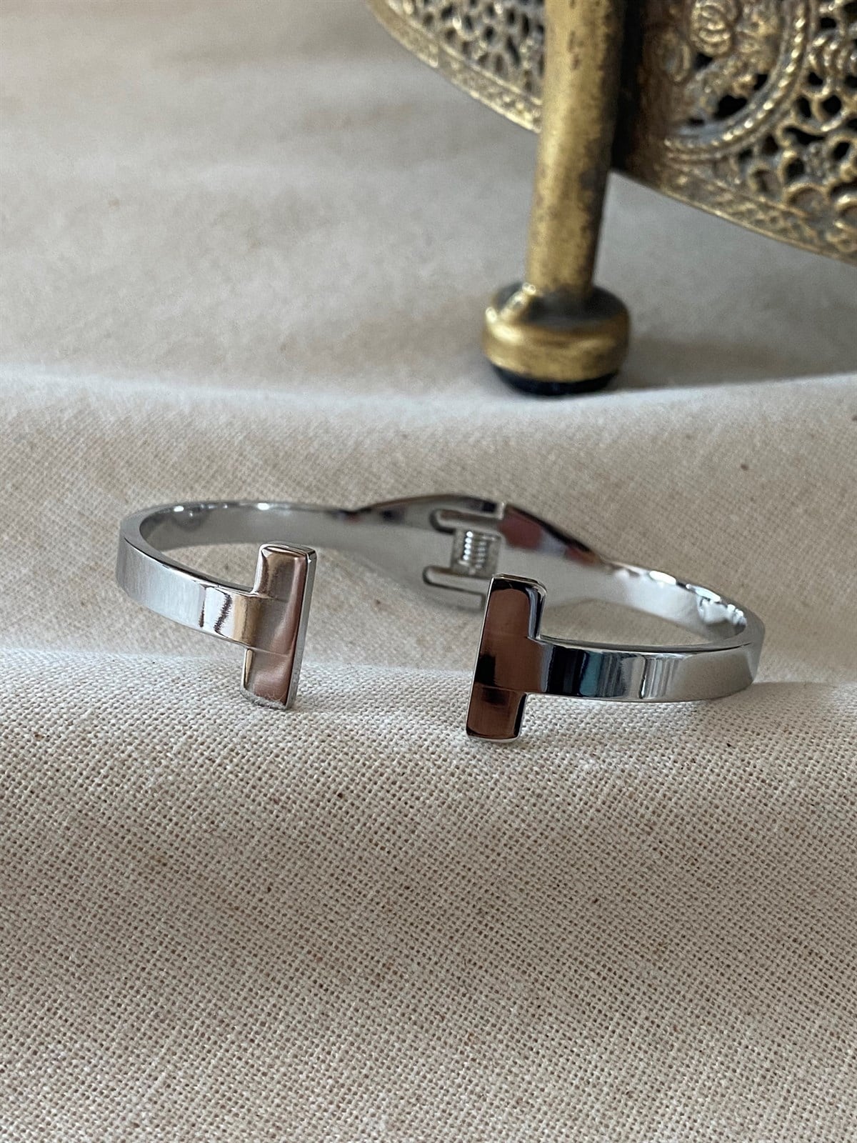 Çelik Yassı T Kelepçe