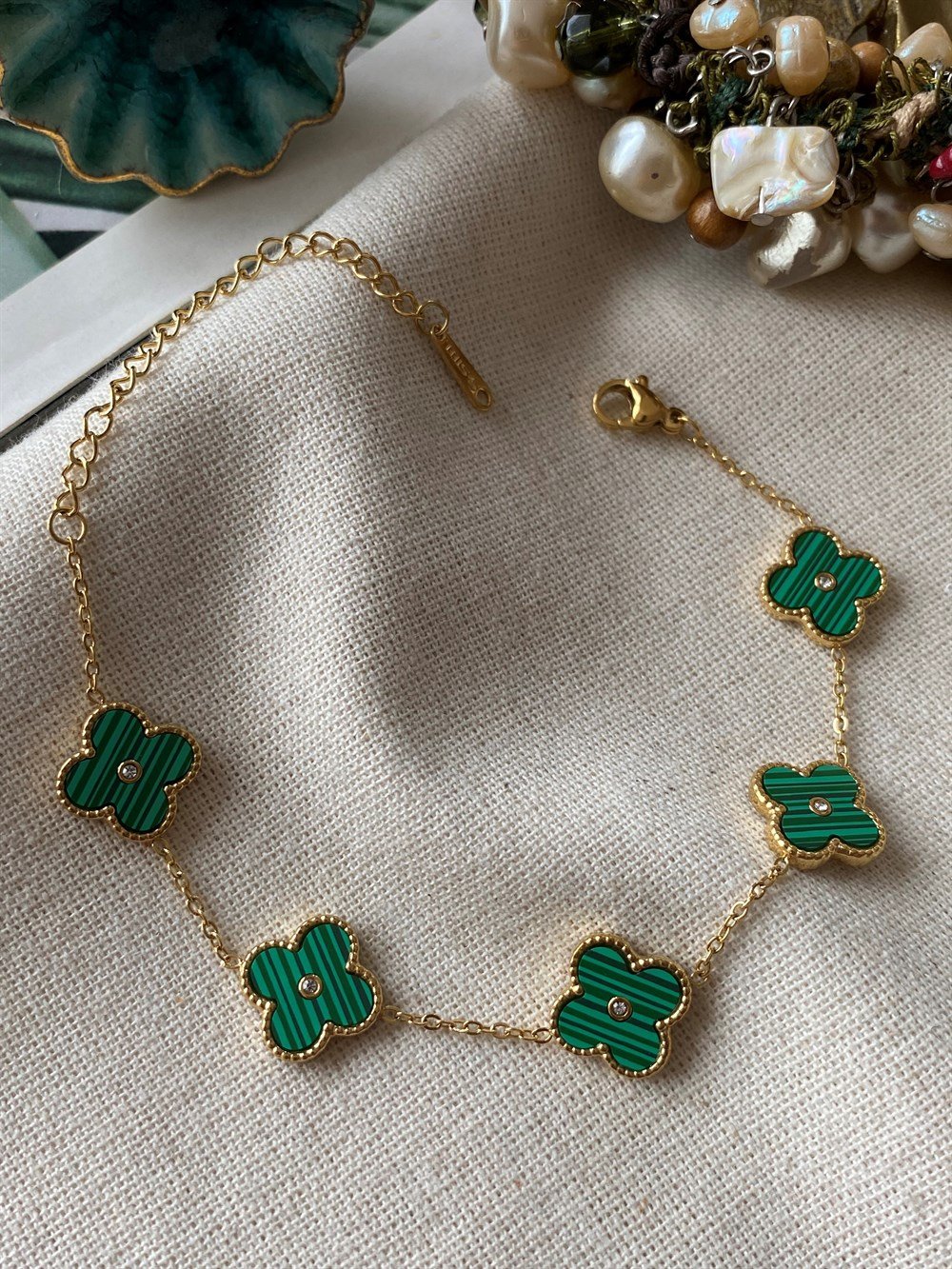 Çelik Yeşil Sedefli Yonca Bileklik