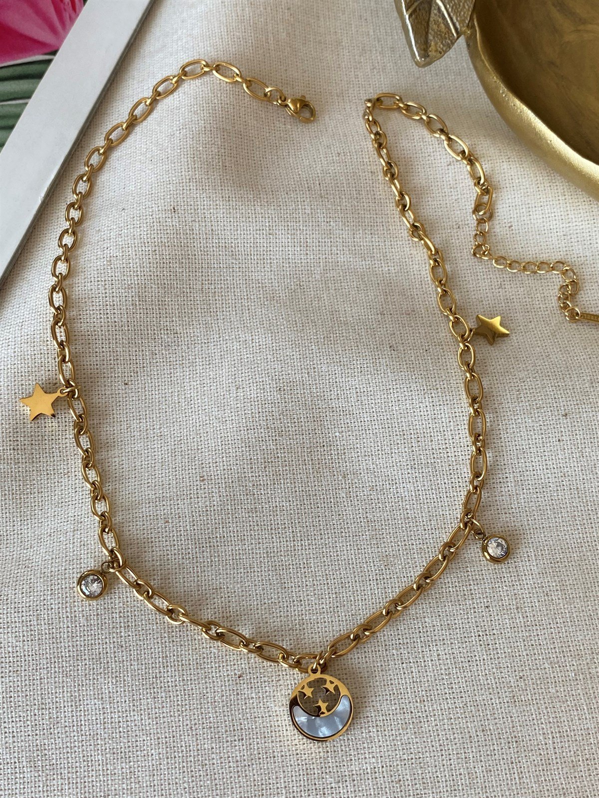 Çelik Yıldız Taşlı Kolye