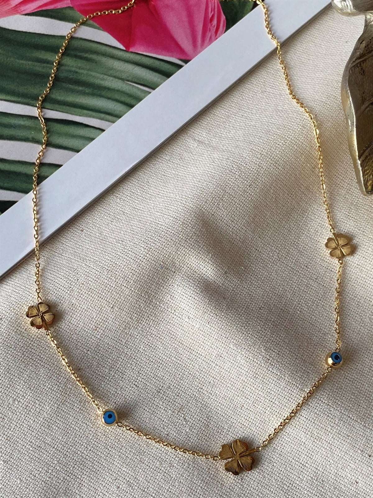 Çelik Yoncalı Nazar Kolye