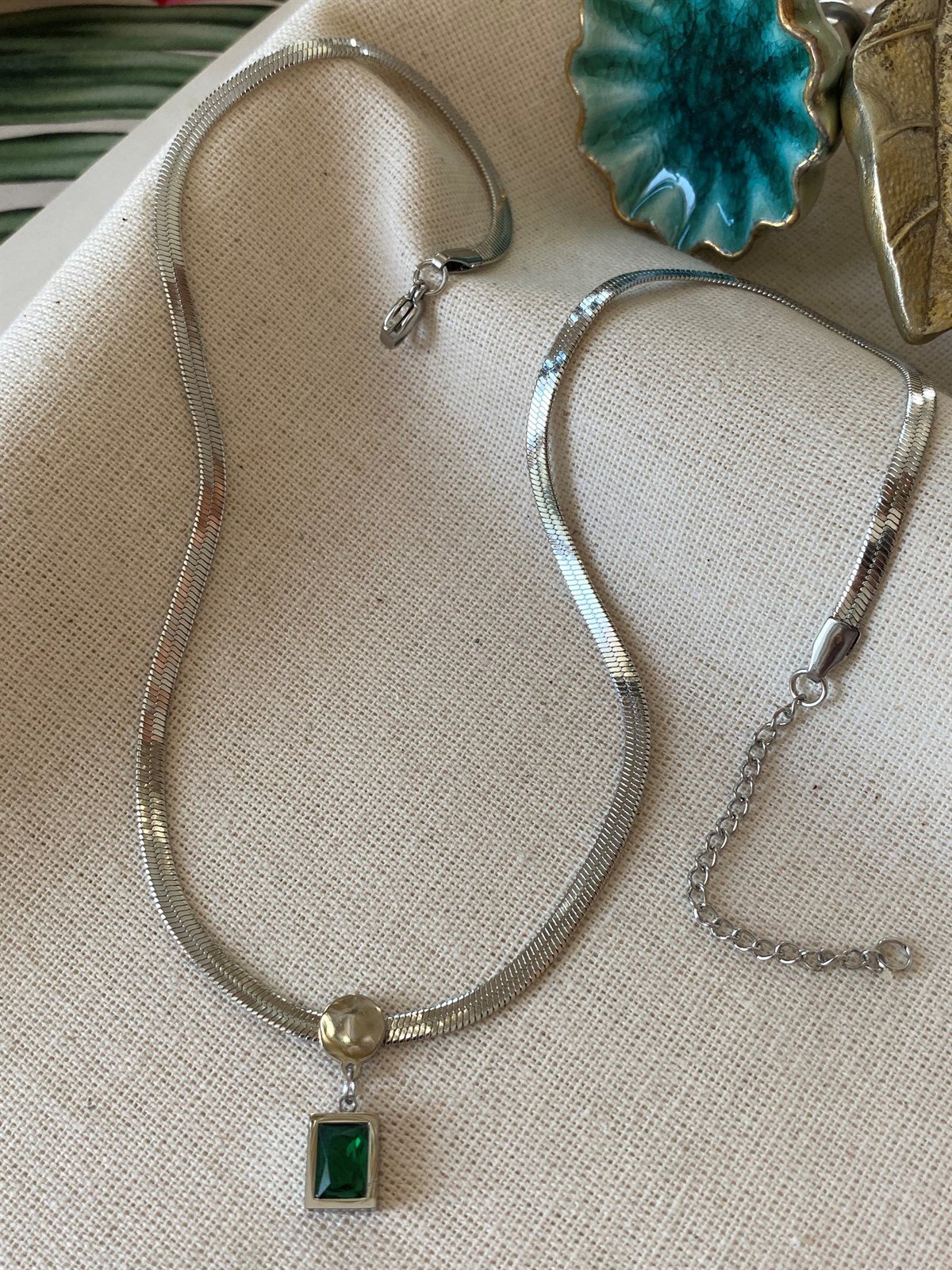 Çelik Zümrüt Dörtgen Kolye