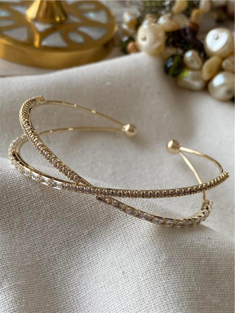 Cross Model Taşlı Açık Kelepçe