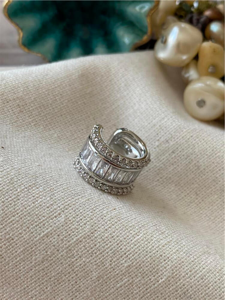 Crown Kıkırdak Küpe