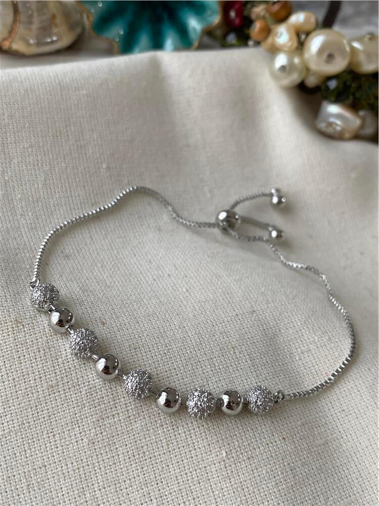 Desenli Dorikalı Asansör Bileklik