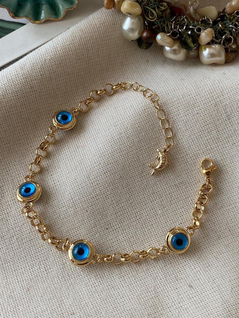 Dört Nazarlı Bileklik