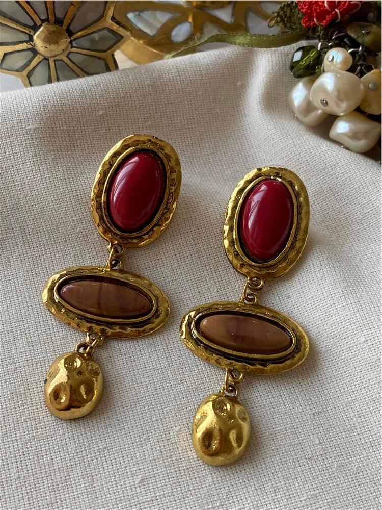 Eskitme Model Renkli Taşlı Küpe
