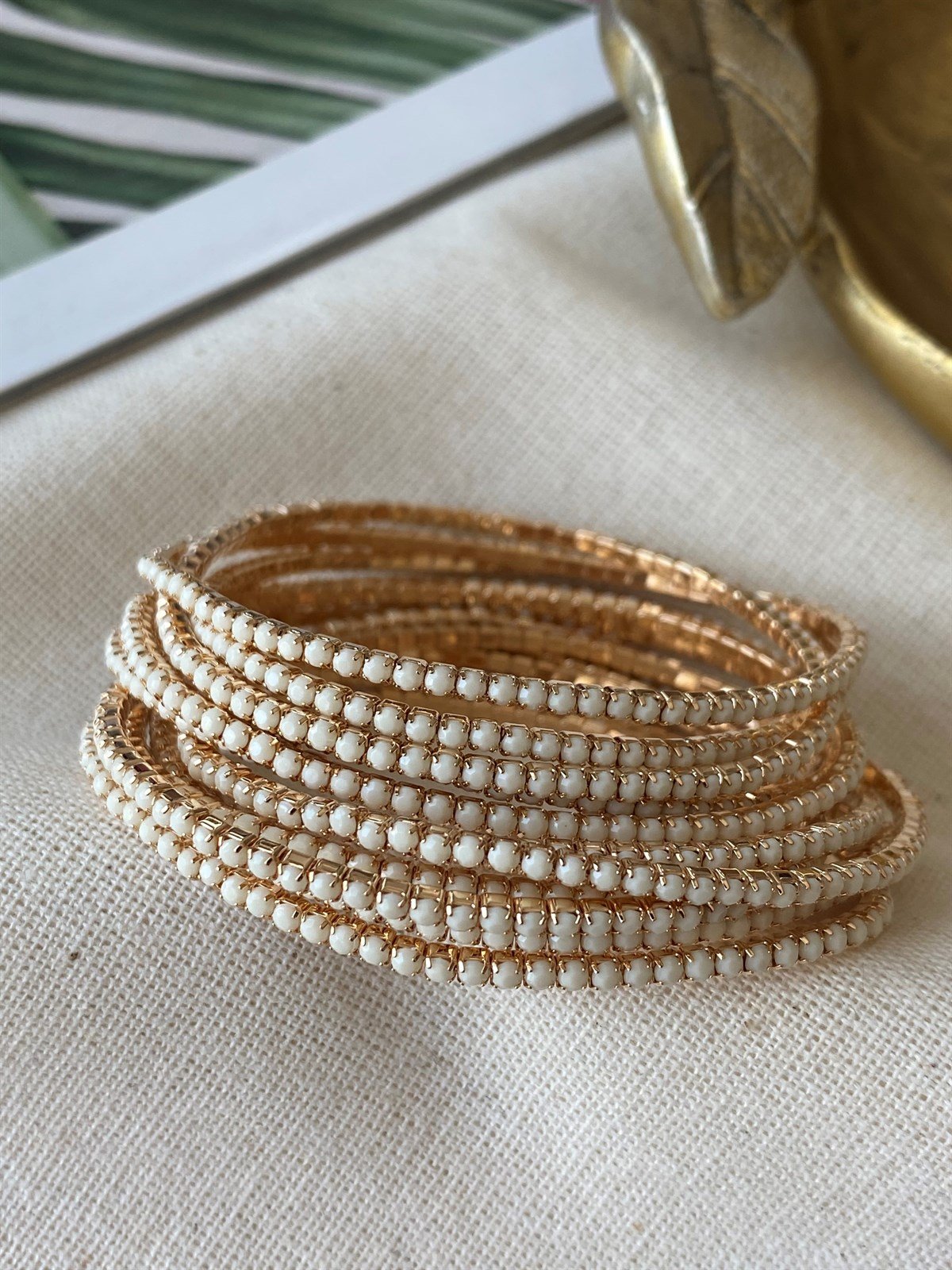 Esnek Su Yolu Bileklik Beyaz