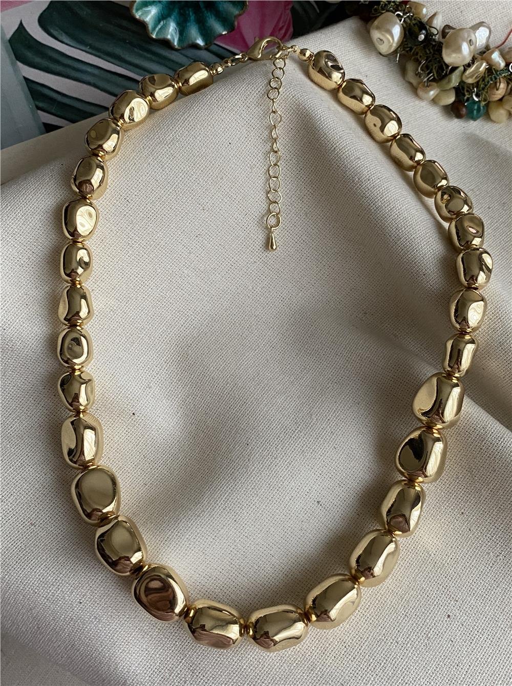 Gold Amorphous Kolye