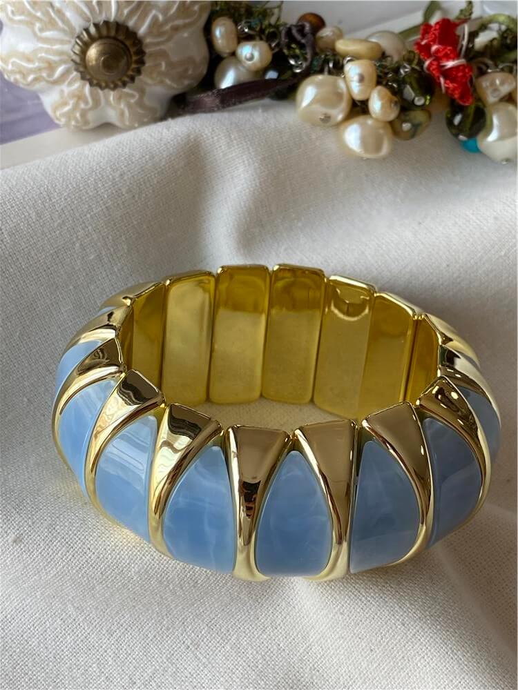 Gold Detaylı Mavi Geniş Esnek Bileklik