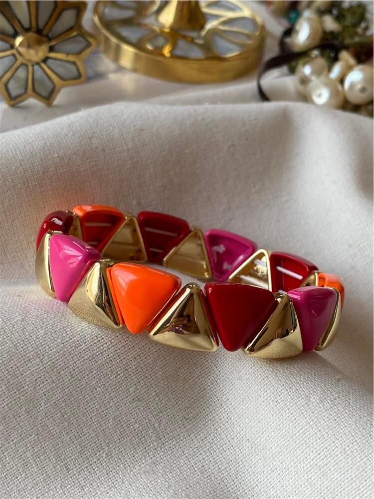 Gold Detaylı Pembe Üçgen Model Porselen Esnek Bileklik