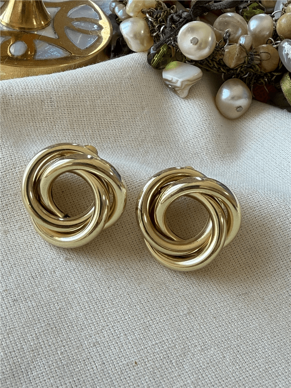 Gold Döngü Küpe