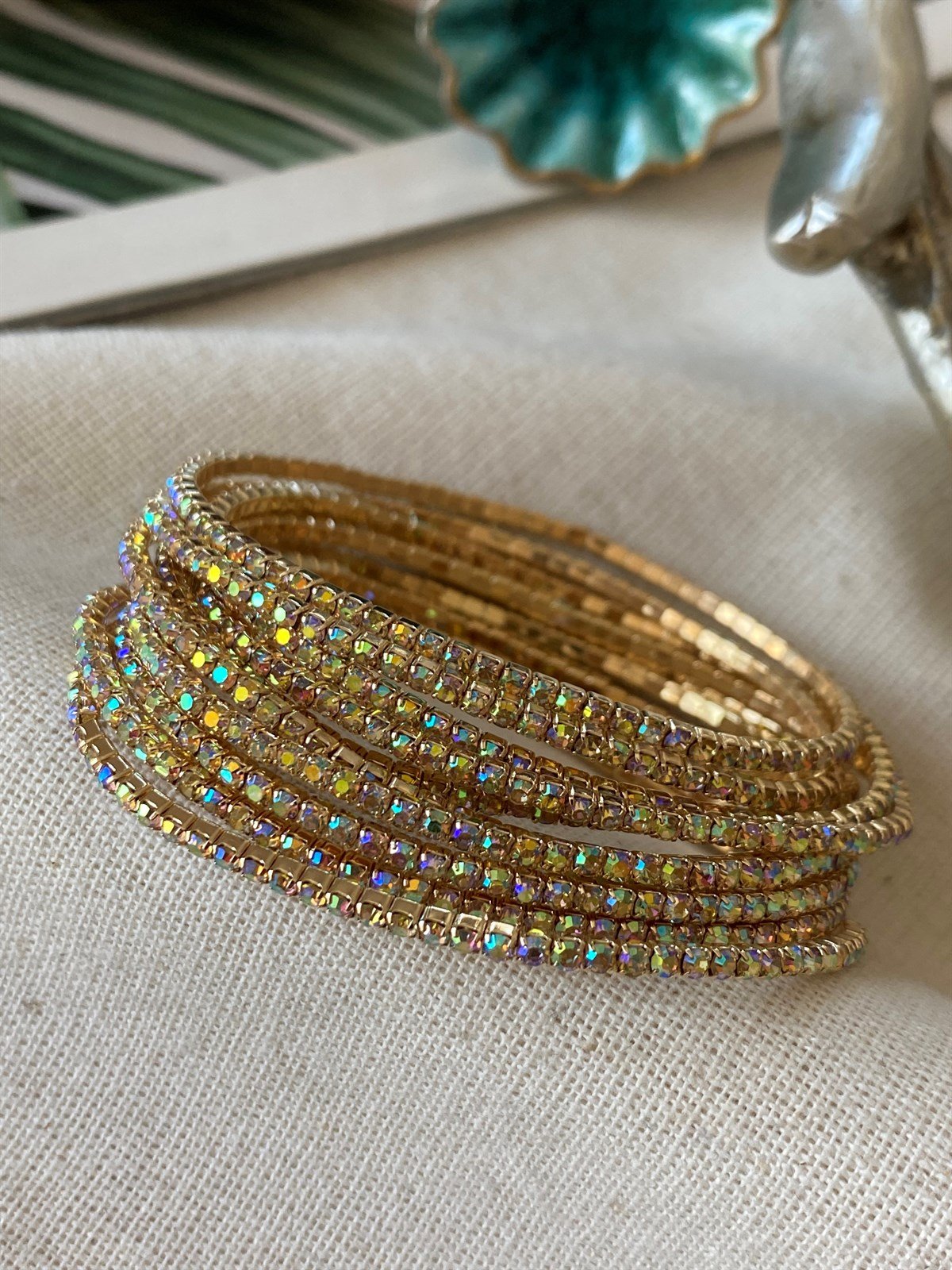 Gold Esnek Suyolu Bileklik