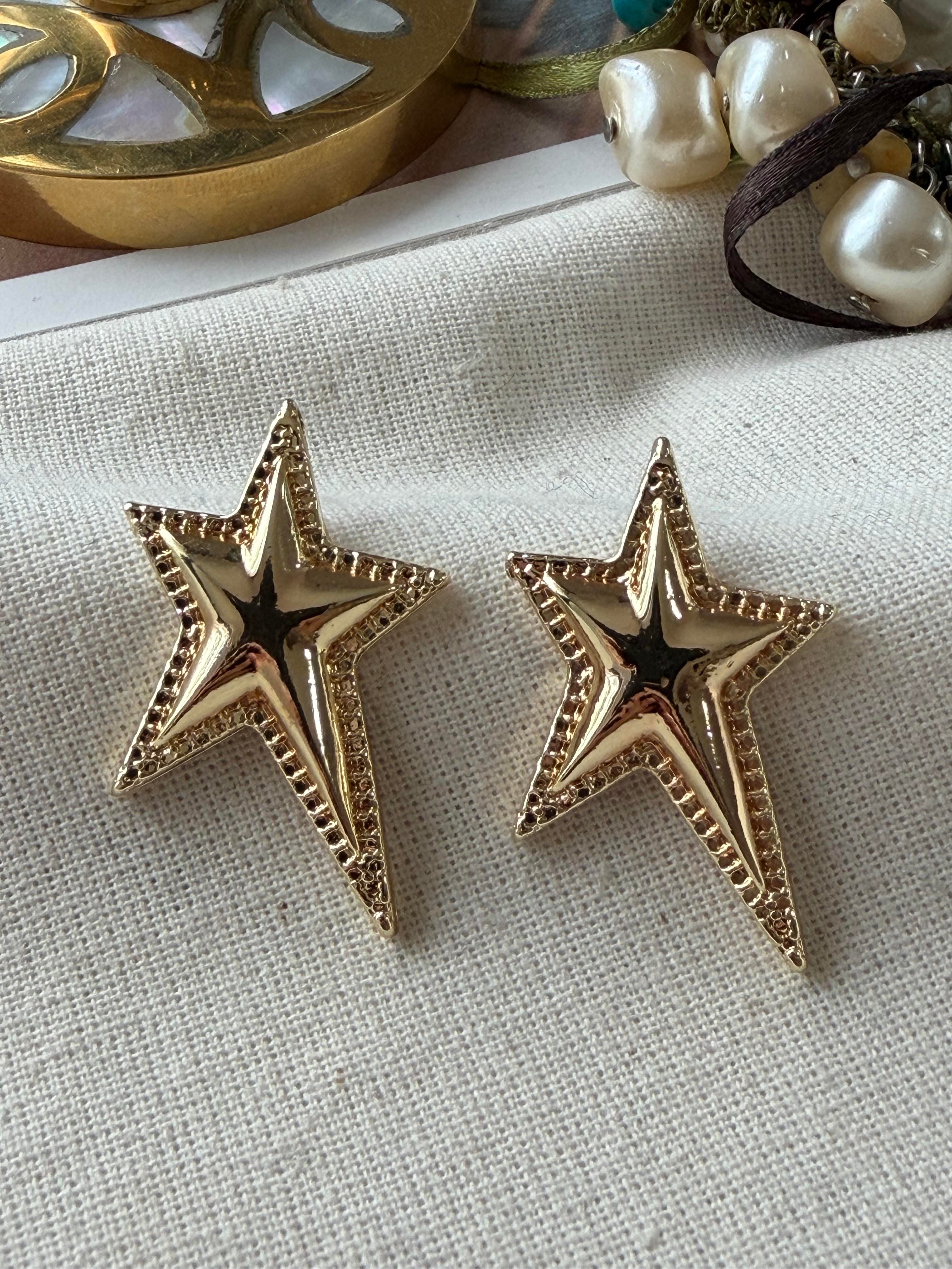 Gold Kuyruklu Yıldız Küpe
