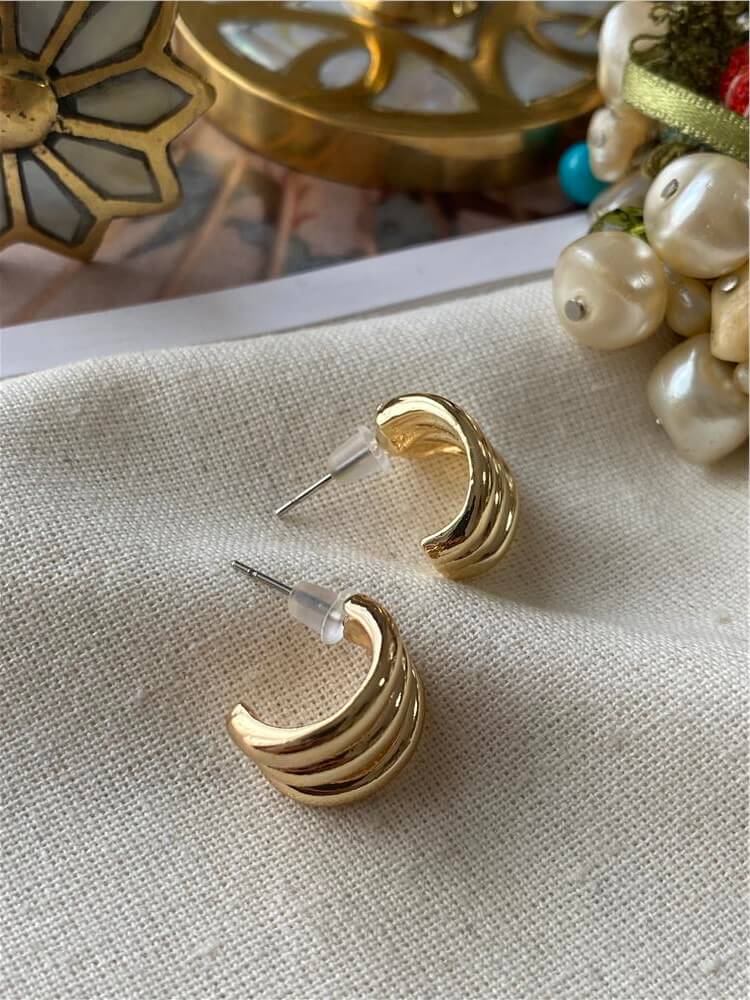 Gold Mini Kaburga Küpe