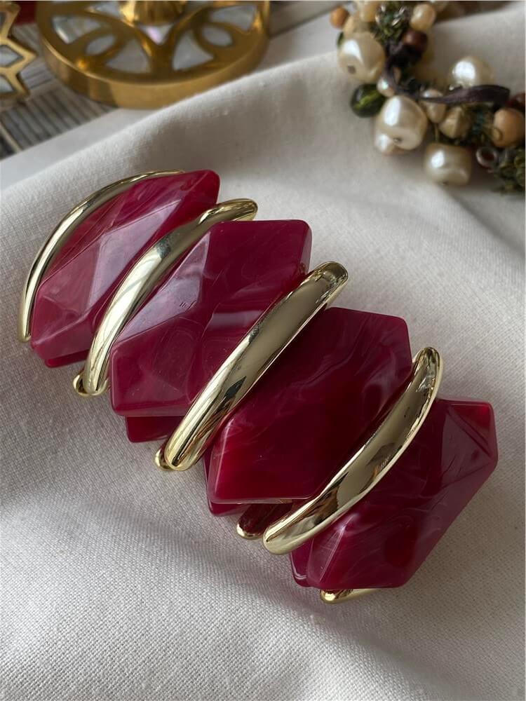 Gold Plaka Detaylı Bordo Geniş Esnek Bileklik