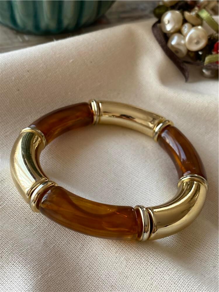 Gold Plakalı Açık Kahve Esnek Bileklik