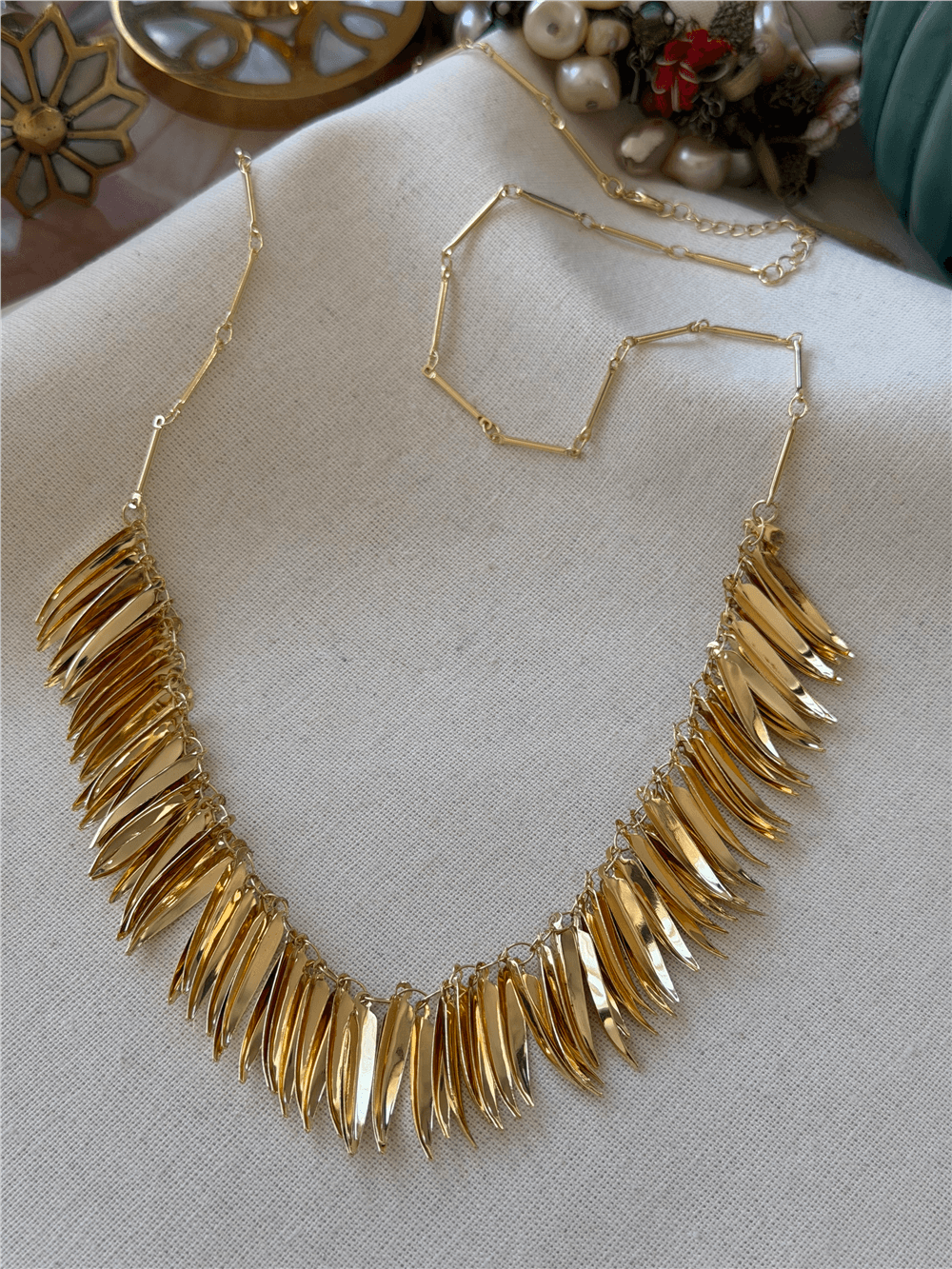 Gold Saçaklı Kolye
