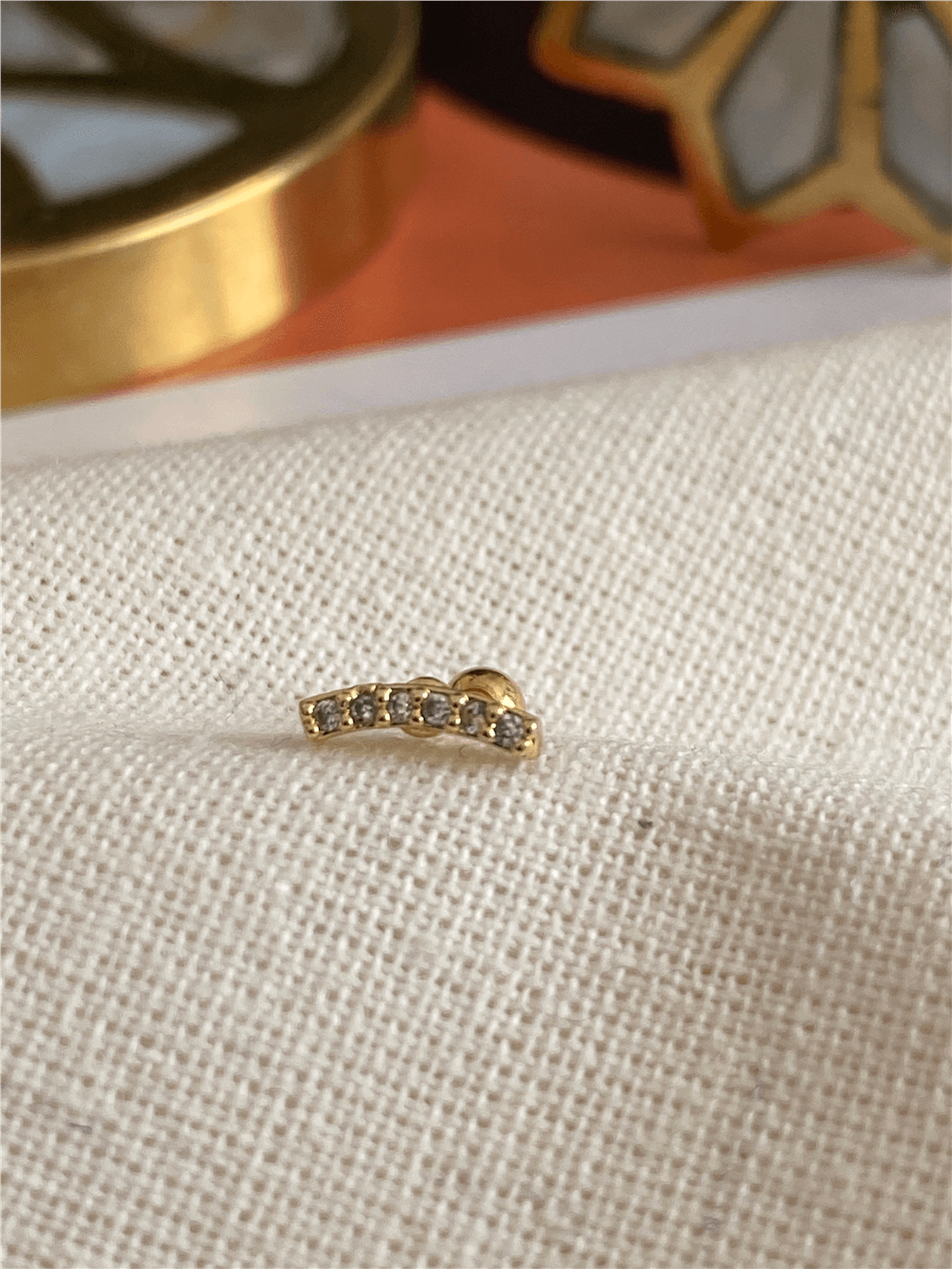 Gold Taşlı Mini Stick Piercing
