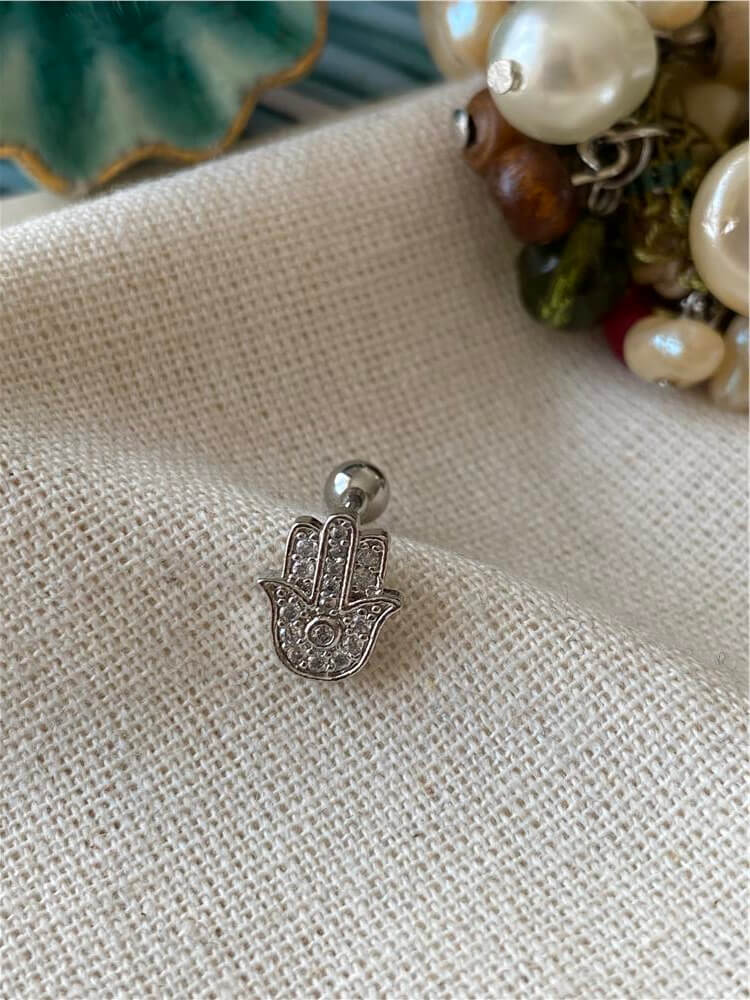 Hamsa'nın Eli Piercing