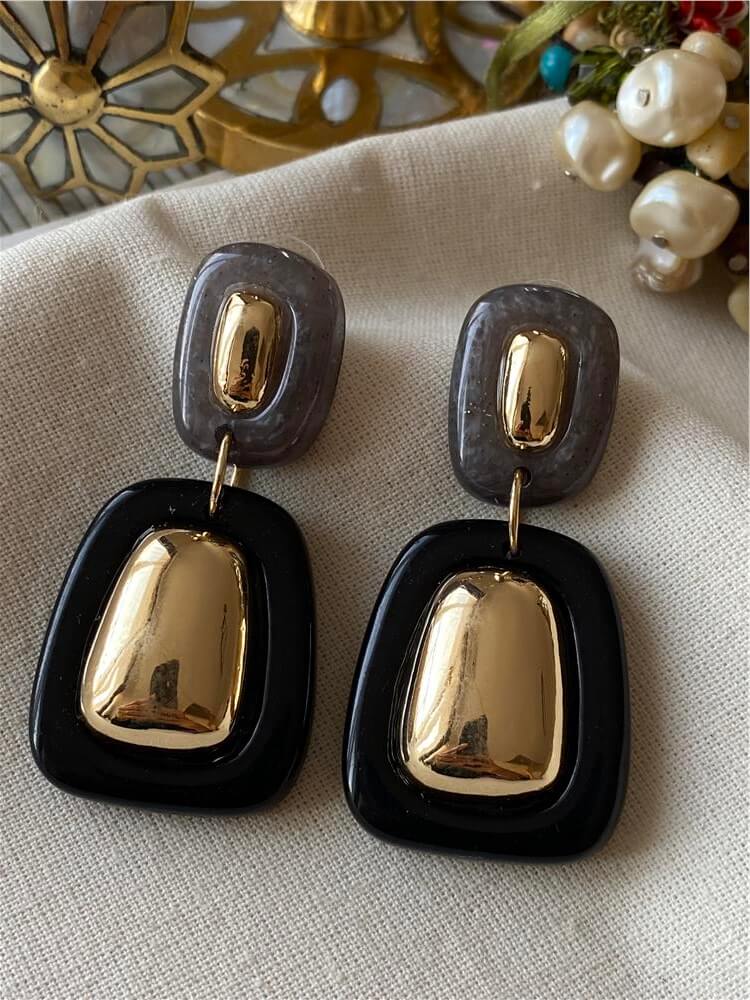 İkili Siyah Renkli Oval Form Küpe