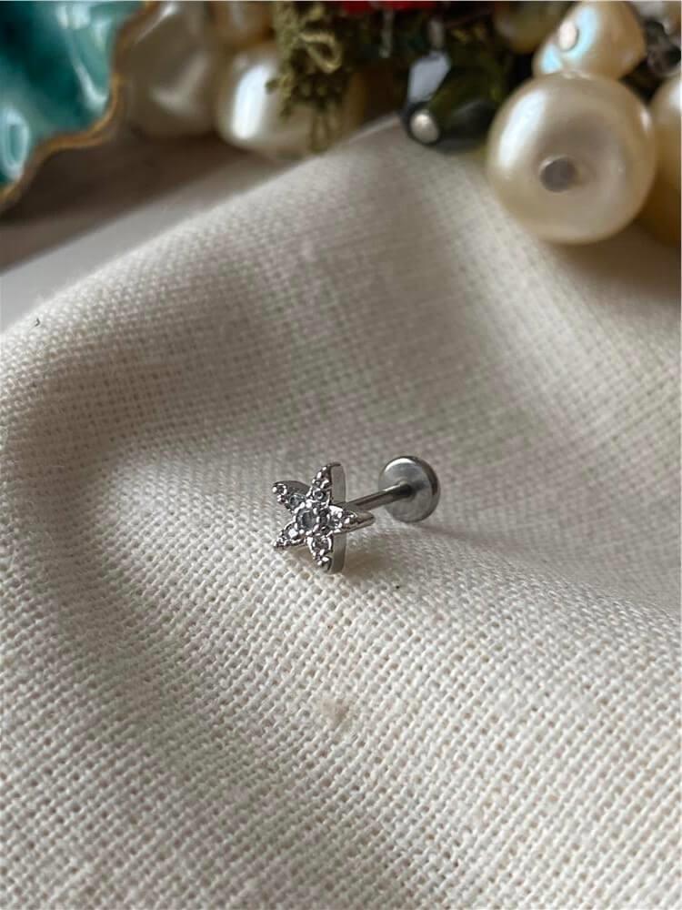 Işıltılı Yıldız Piercing
