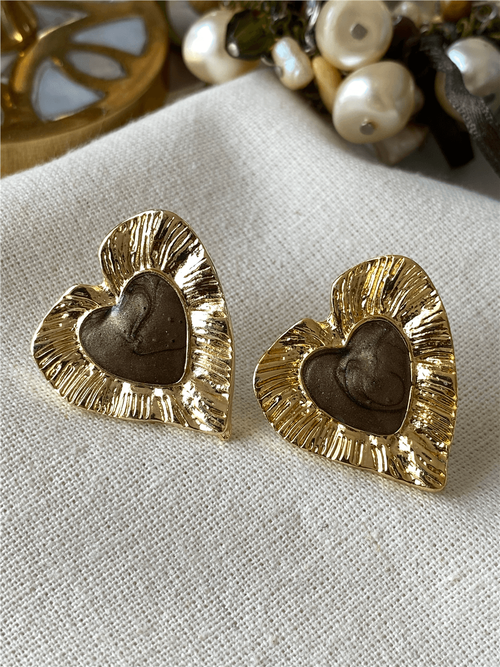 Kahverengi Mineli Kalp Küpe