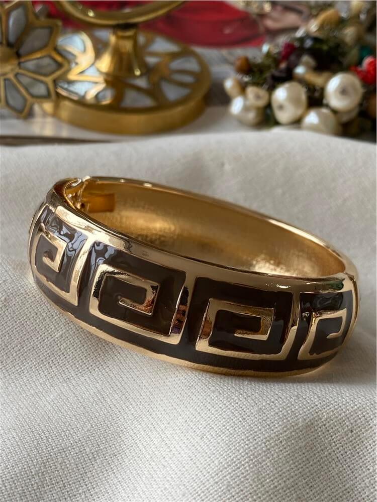 Kahverengi Mineli Maze Desen Kelepçe