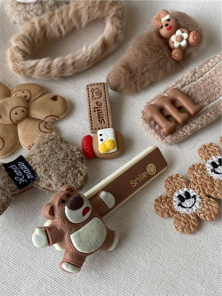 Kahverengi Peluş Smile Toka Seti