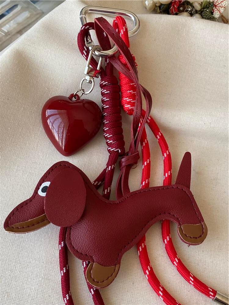 Kalp Detaylı Bordo Köpek Çanta Charmı