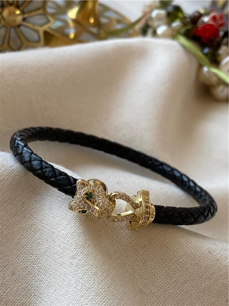 Kaplan Detaylı Siyah Deri Bileklik