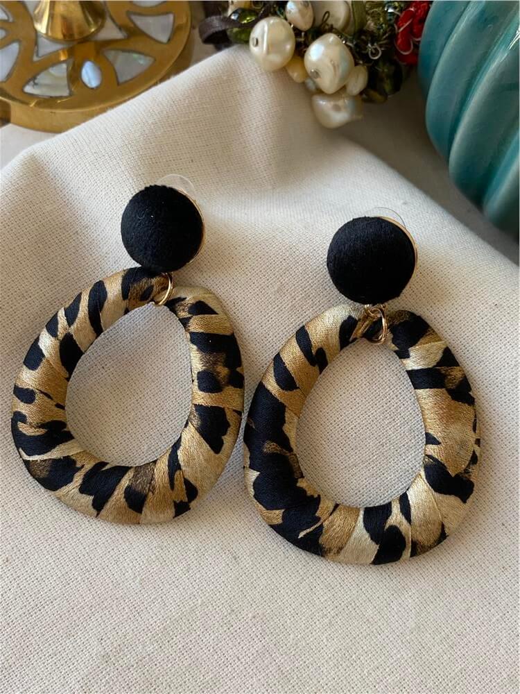 Leopar Desenli Oval Küpe