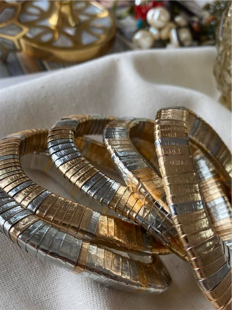 Metal Parçalı Esnek Bileklik Seti