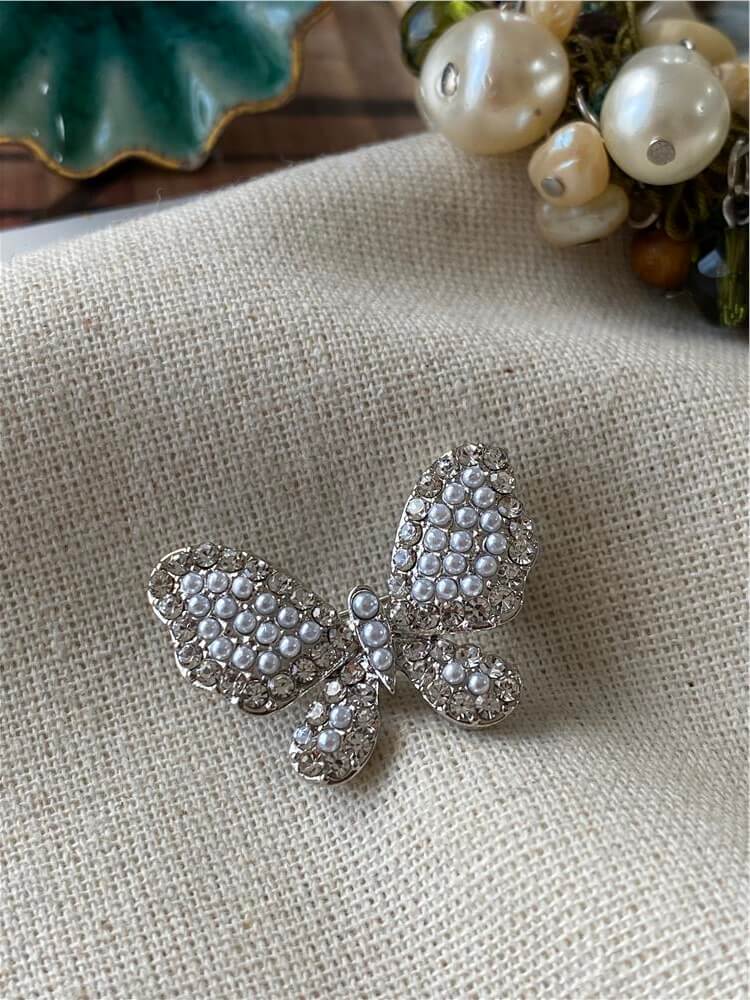 Mini Silver Butterfly Broş