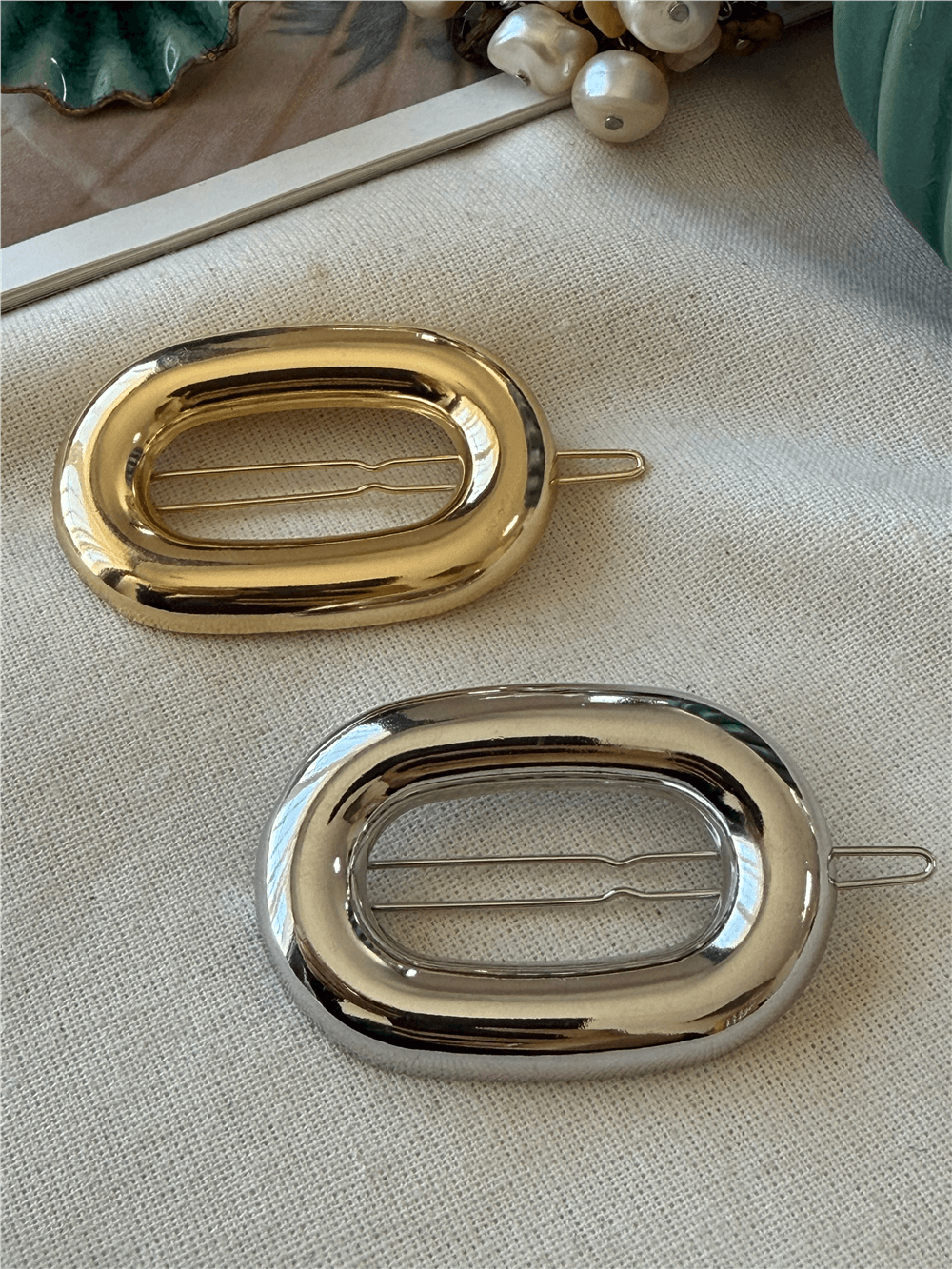 Oval Model Toka