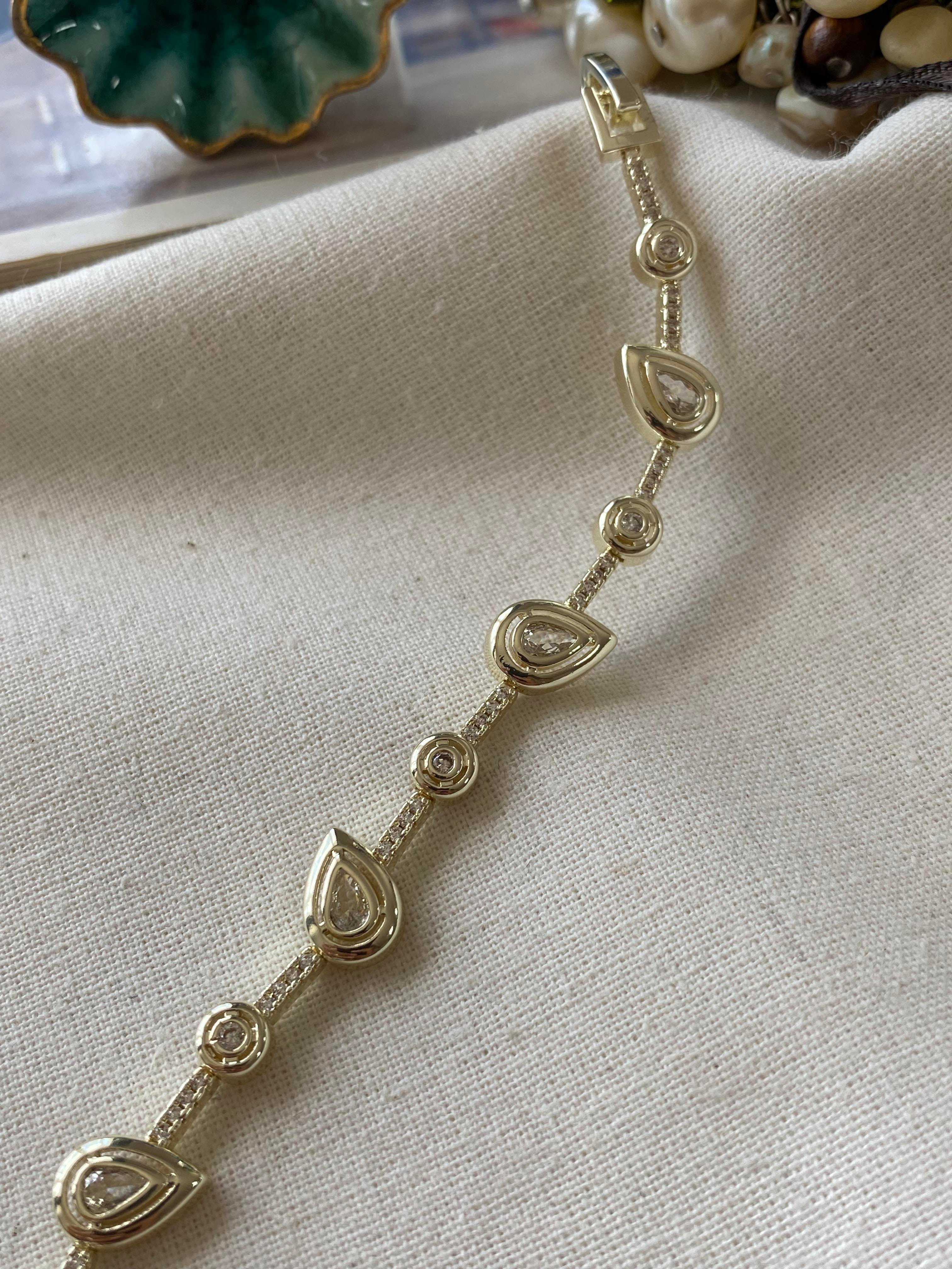 Özel Seri 14K Beyaz Taşlı Bileklik