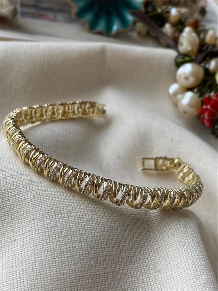 Özel Seri 14K Taşlı Çizgiler Bileklik