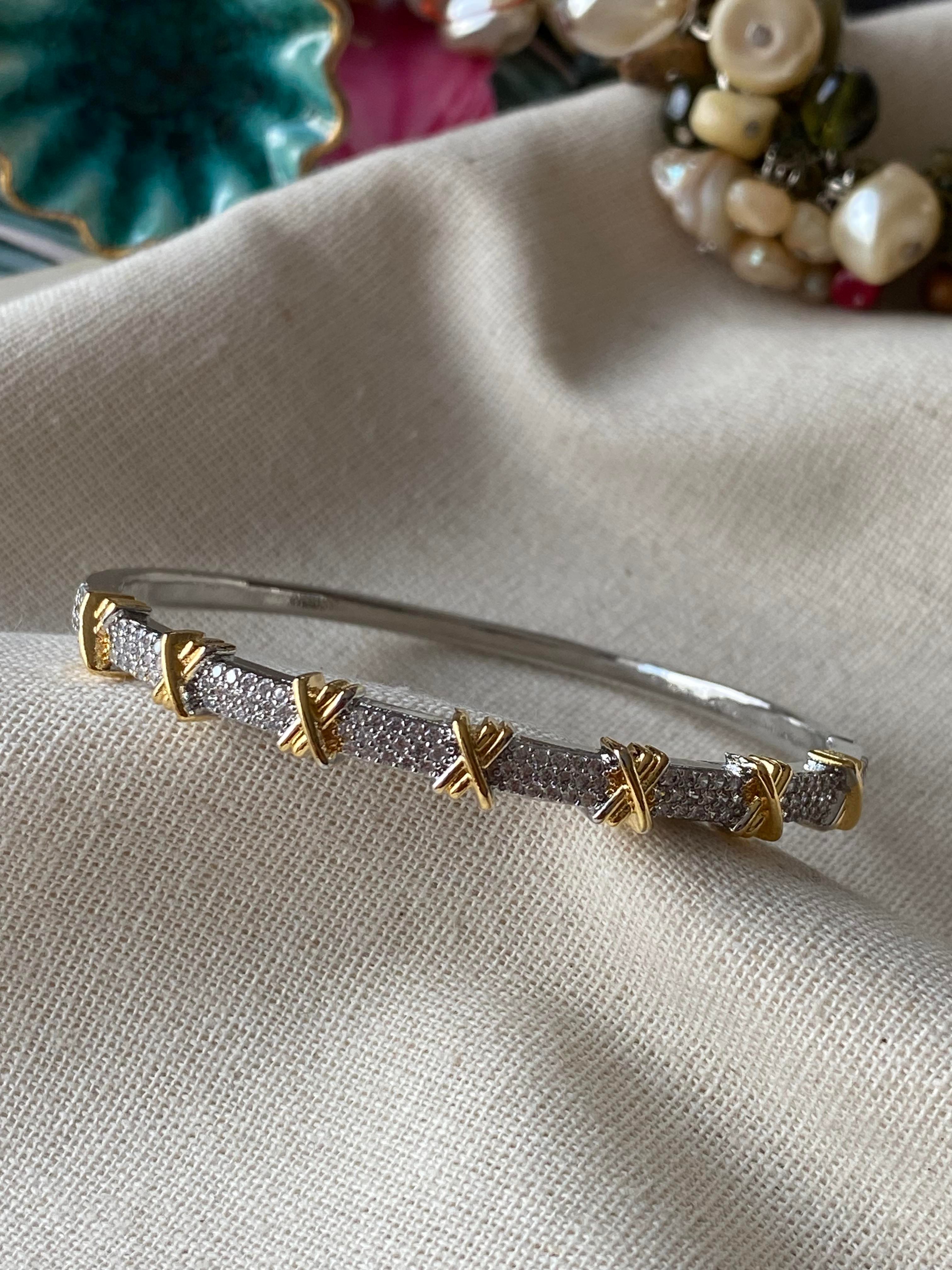 Özel Seri Falco Kelepçe