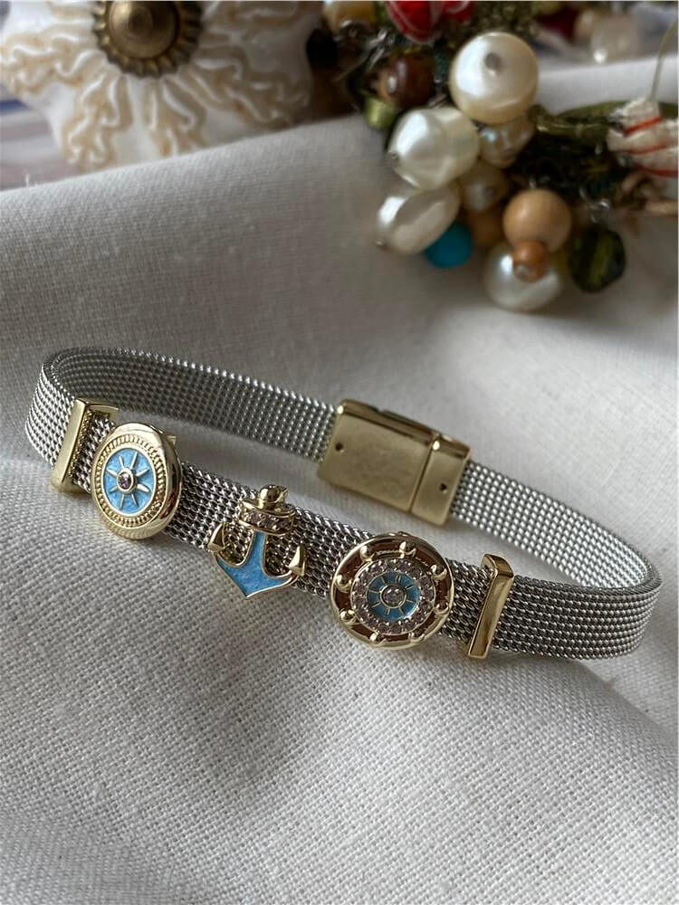 Özel Seri Mavi Denizci Charmlı Mıknatıslı Bileklik