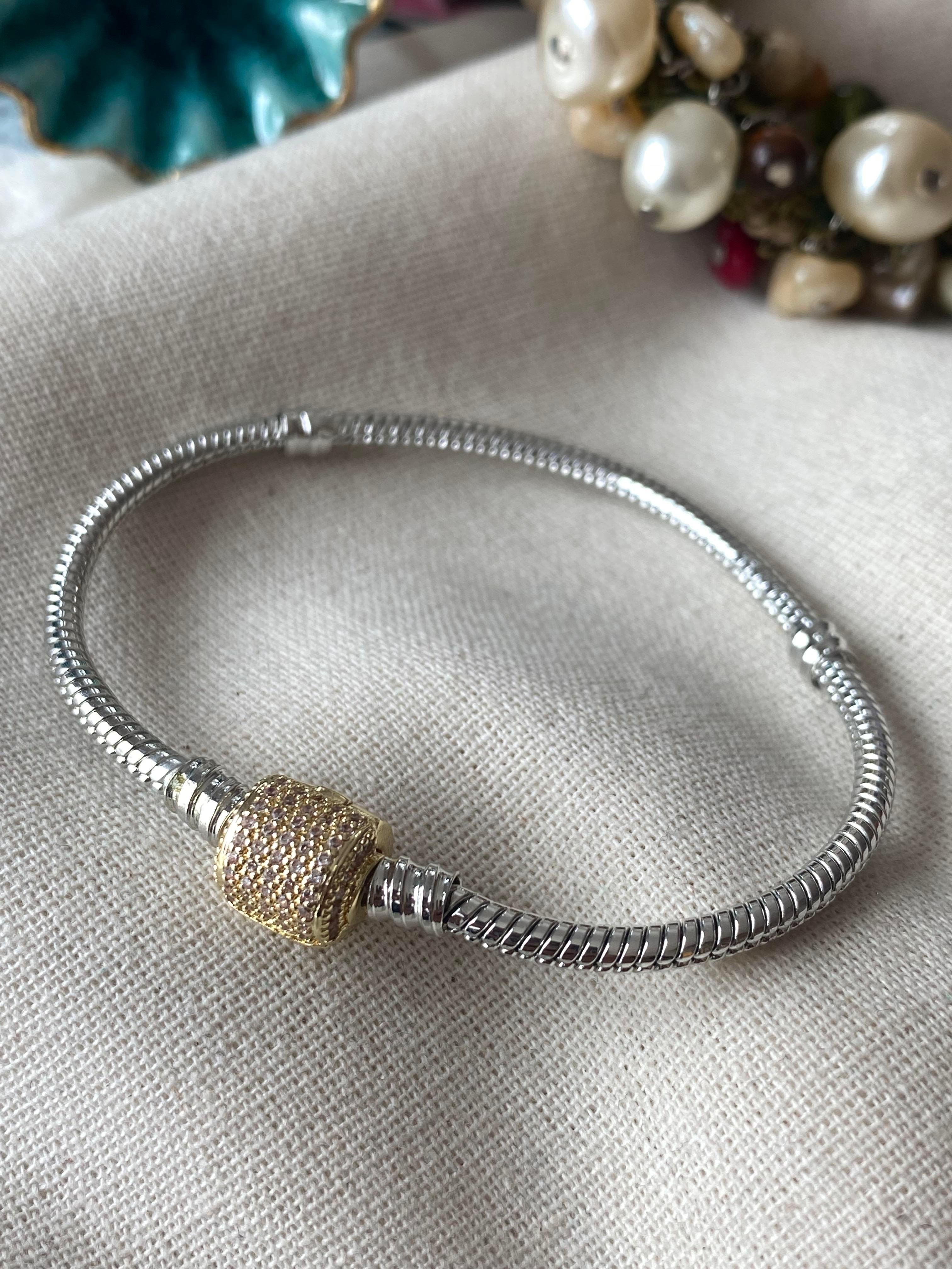 Özel Seri  Mix Taşlı Silindir Klipsli Bileklik