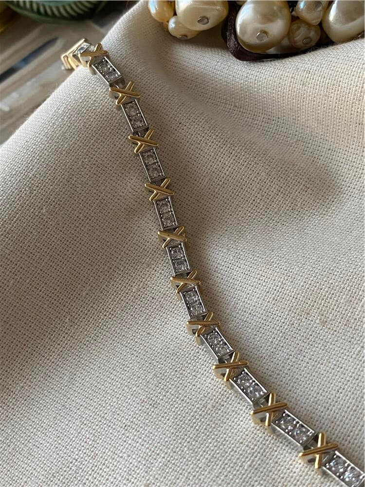 Özel Seri Xoxo Bileklik