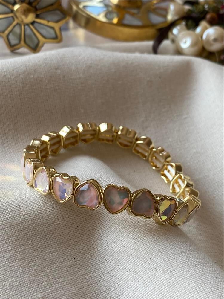 Parlak Beyaz Kalpli Esnek Bileklik