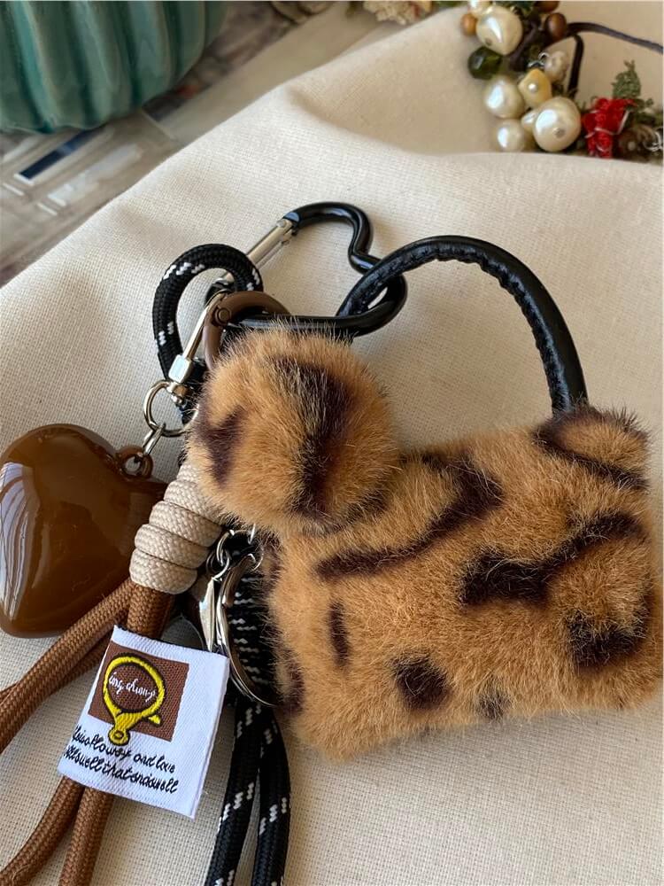 Peluş Leopar Desenli Çanta Charmı