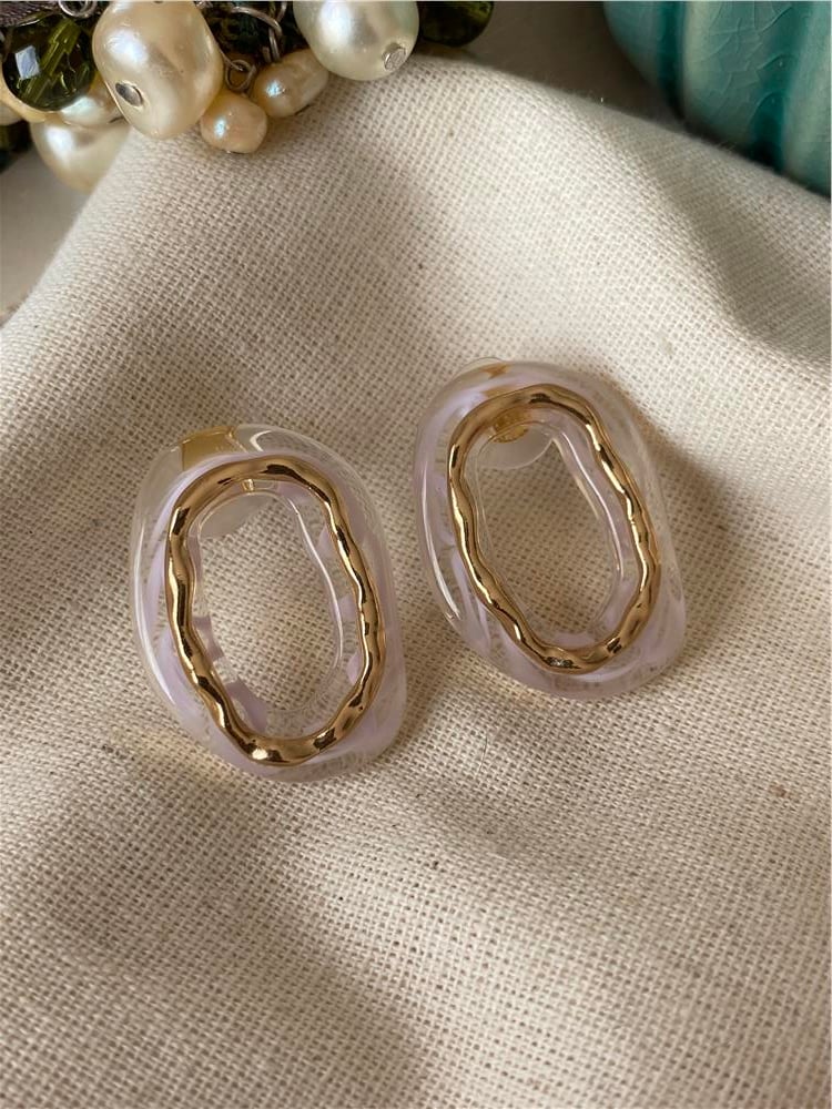 Pembe Desenli Oval Küpe