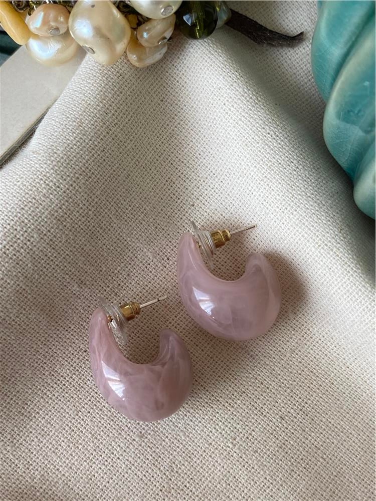 Pembe Fildişi Küpe