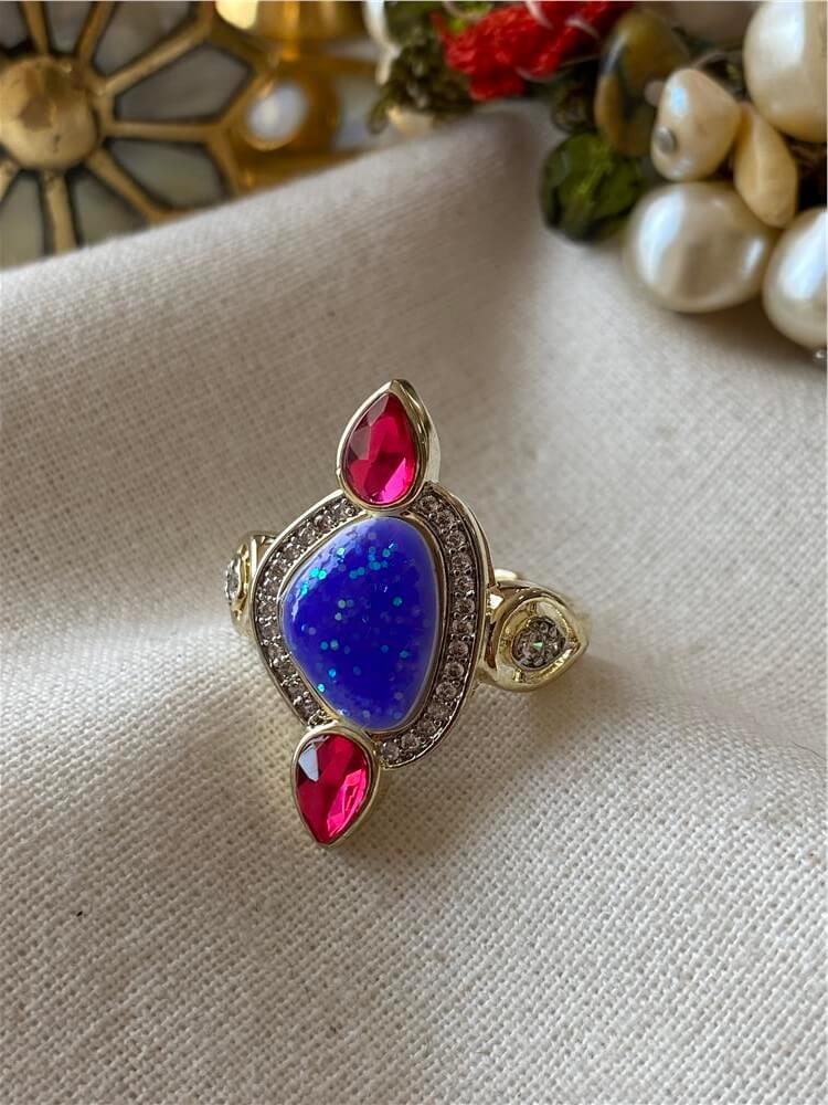 Pembe Taşlı Eleni Yüzük