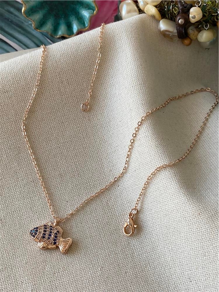Pinky Balık Kolye