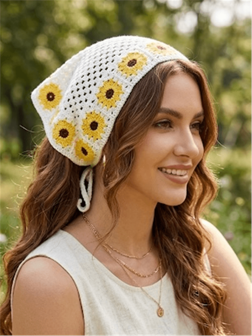 Sarı Çiçekli Örgü Model Üçgen Bandana